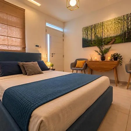 Newly Refurbished Stylish 2 Bed Apartman