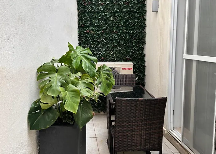 Modern With Private Entrance 公寓 Balzan