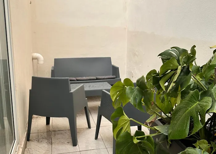 Modern With Private Entrance